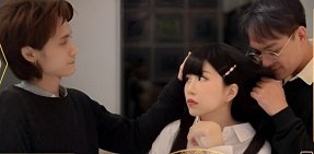Các cô gái quyến rũ bị bộ lạc hoang dã chiếm đoạt tình dục