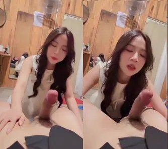 Clip nóng cô sugar baby quyến rũ với vòng 1 căng tràn và làn da mịn màng