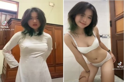 Nữ sinh hư hỏng khoe dáng nóng bỏng trẻ trung đầy mê hoặc